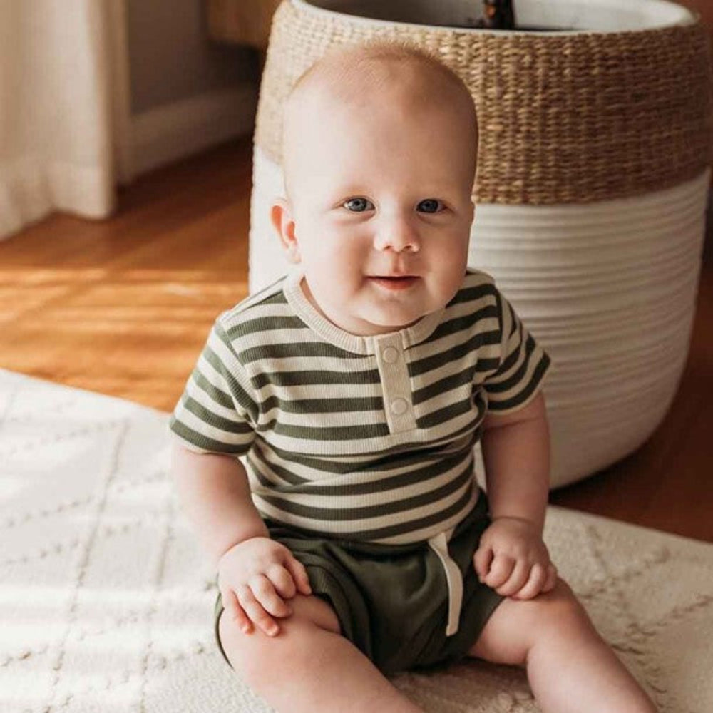 Snuggle Hunny Short Sleeve Organic Bodysuit - Olive Stripe