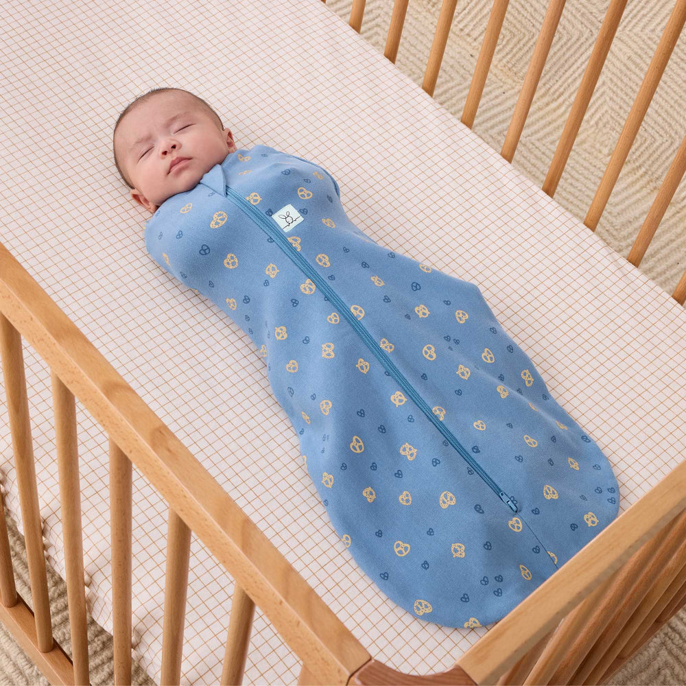 ErgoPouch Cocoon Swaddle Bag 1.0 Tog - Petit Pretzel