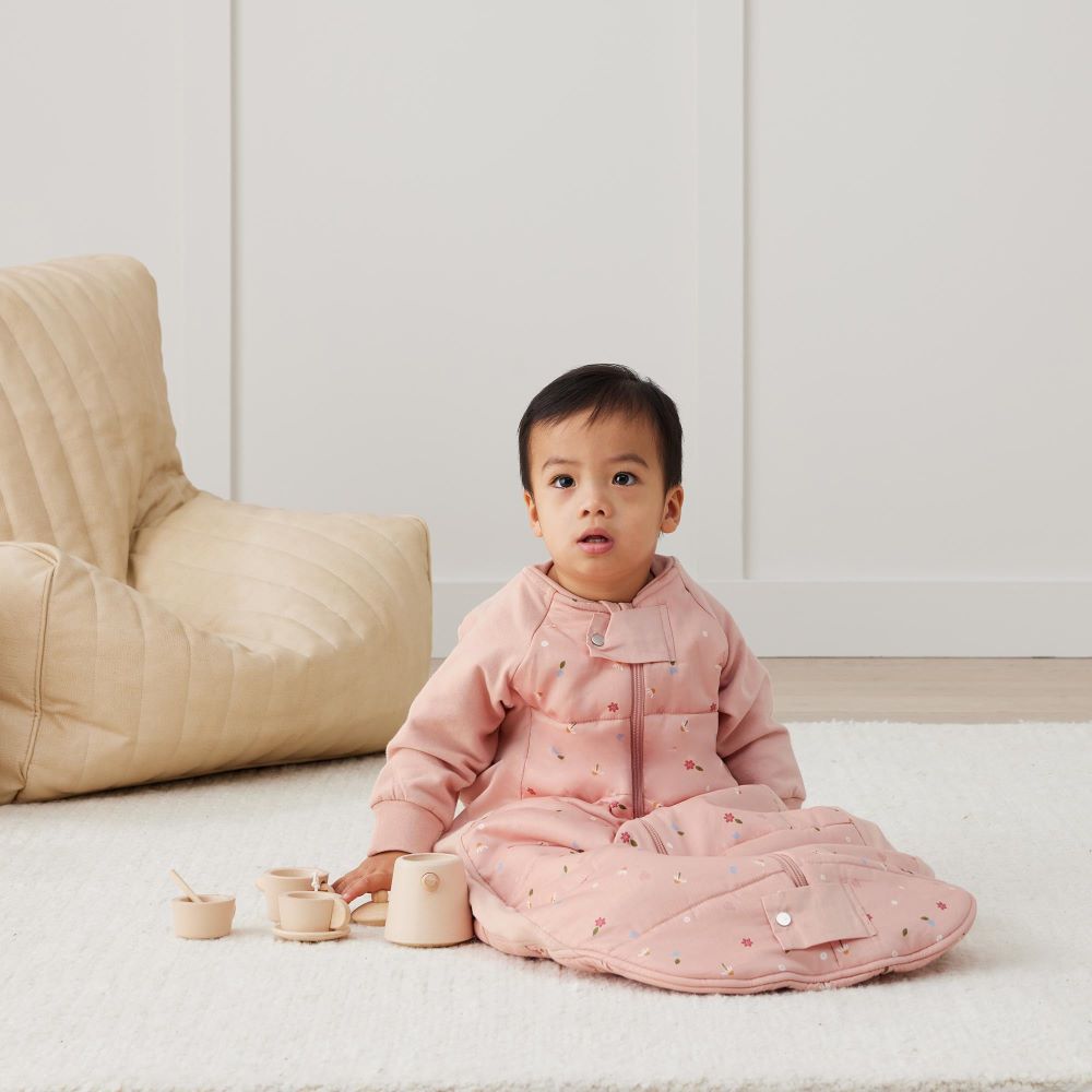 ErgoPouch Sheeting Sleeping Bag 3.5 Tog Long Sleeve - Daisies