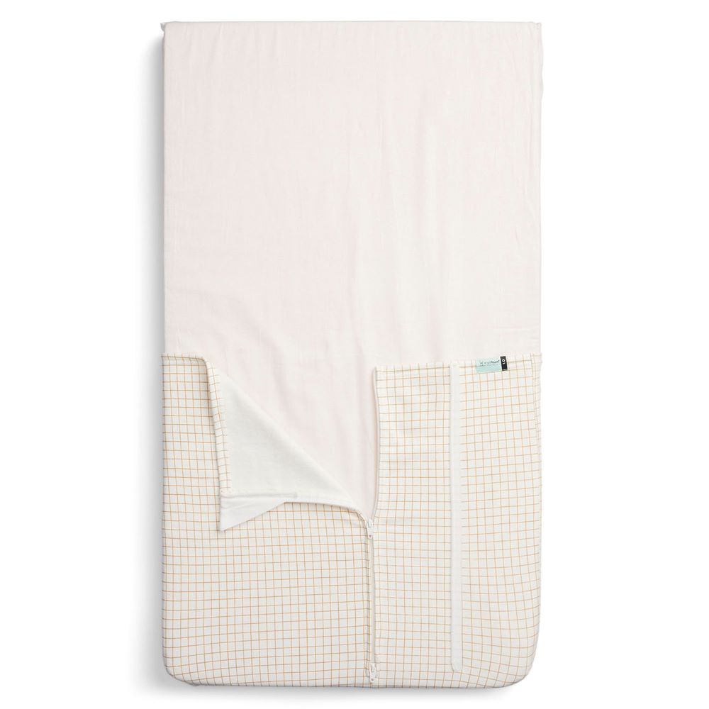 ErgoPouch Tuck Sheet - Co Sleeper - Daisy Sprinkle