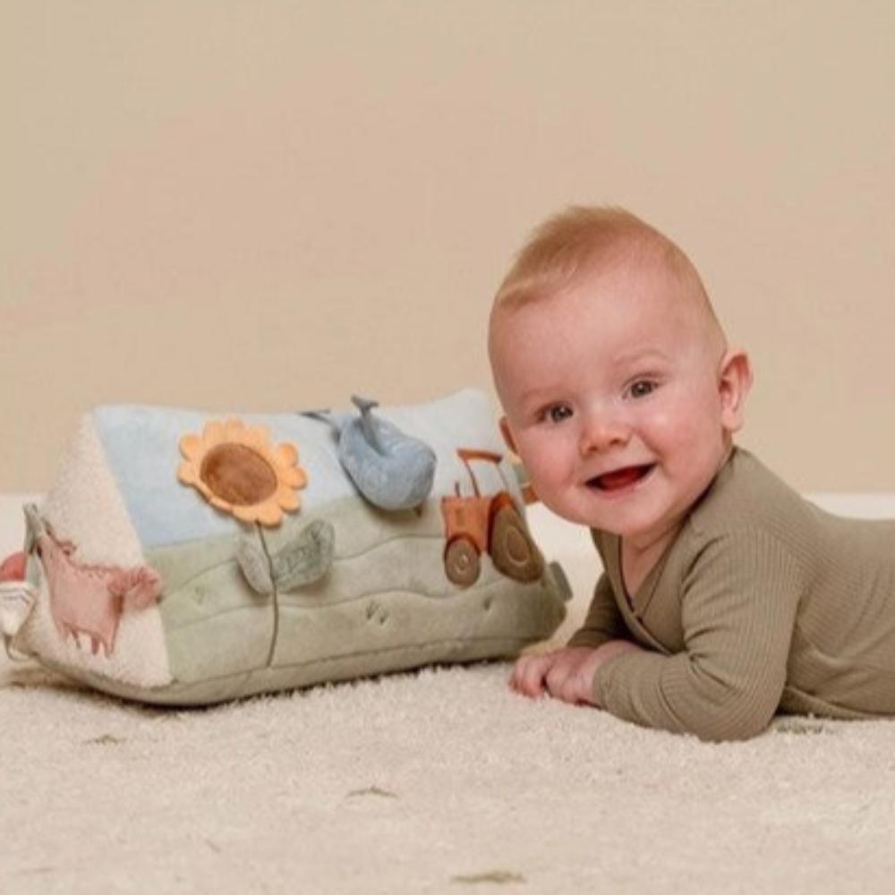 Little Dutch Little Farm Activity Triangle