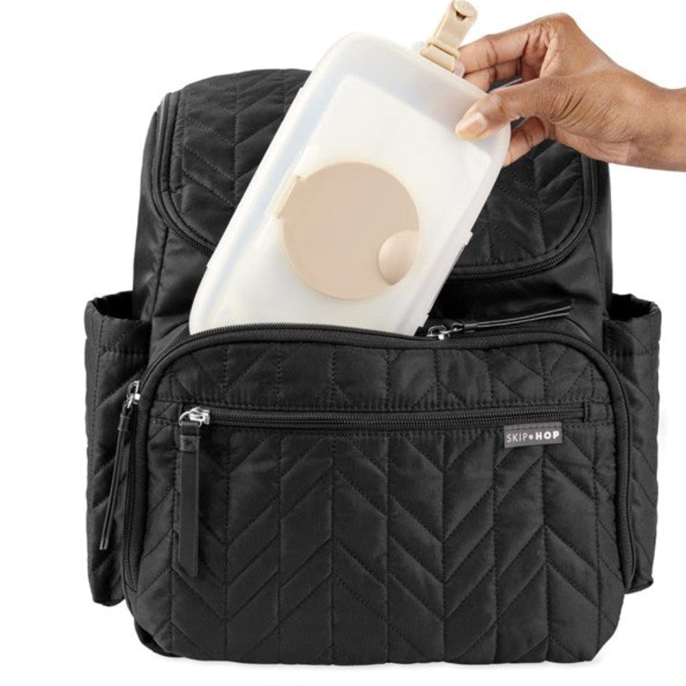 Skip Hop Grab & Go Snug Seal Wipes Case - Oat