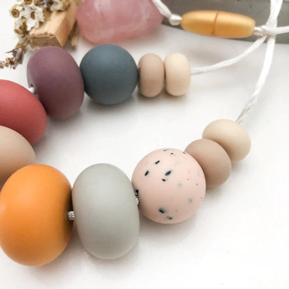 OneChewThree Silicone Necklace - Nala Amber Orange