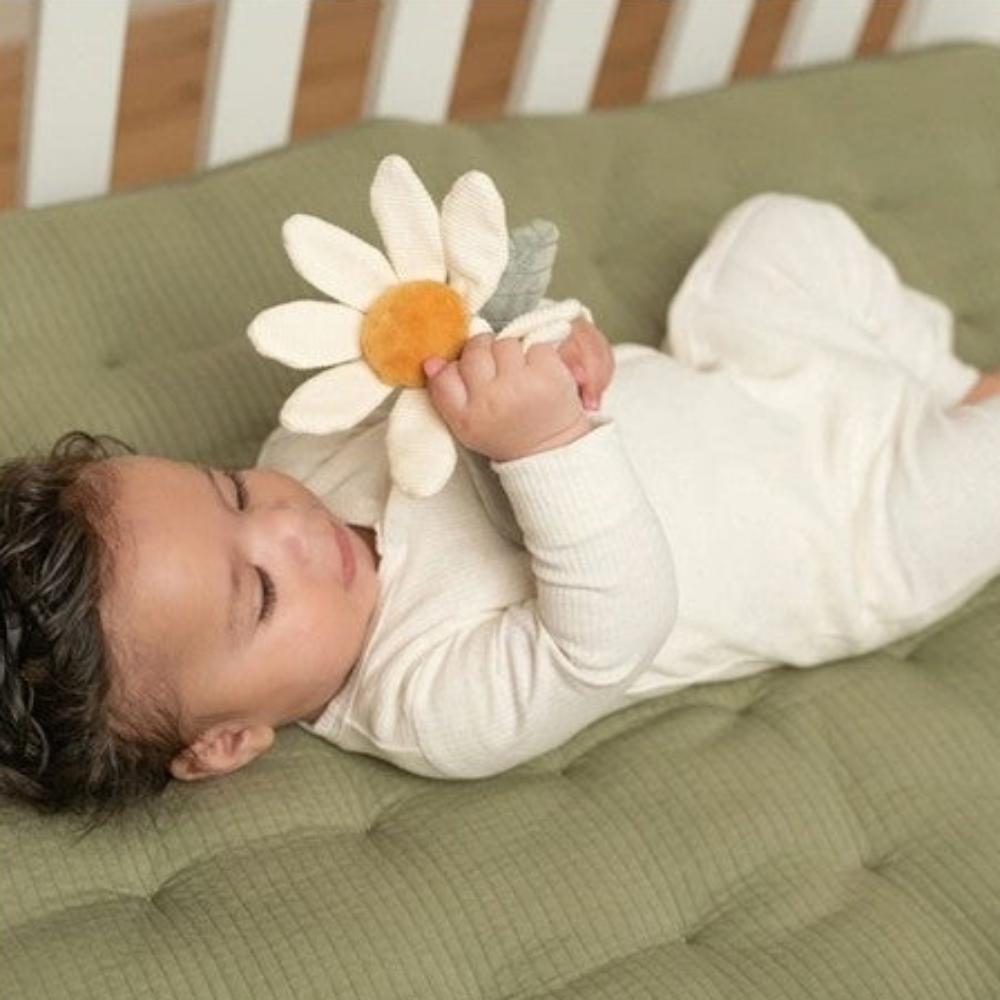 Little Dutch Little Farm Rattle Flower