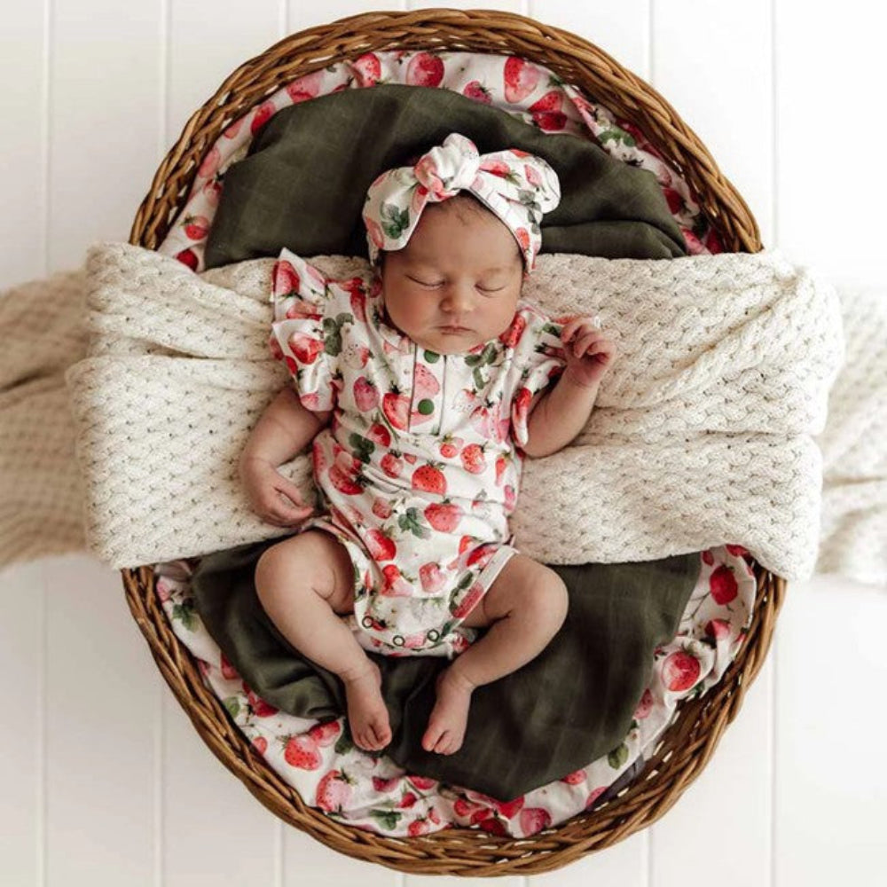 Snuggle Hunny Organic Short Sleeve Bodysuit with Frill - Strawberry