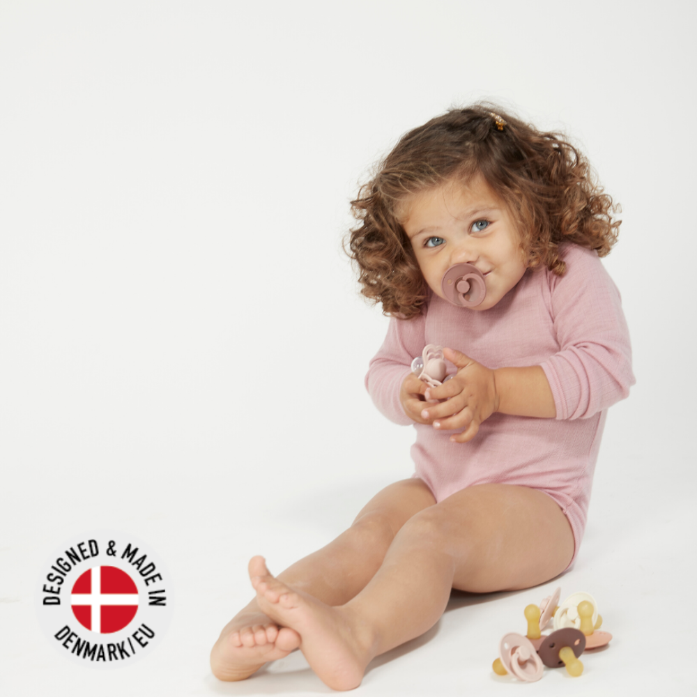 Bibs Soothers Night Glow 2 pk Size 3 Sage