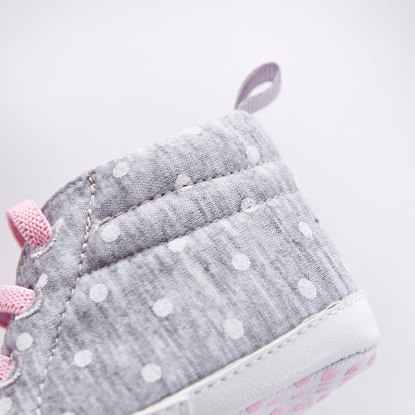 Snugtime Dot Sneaker