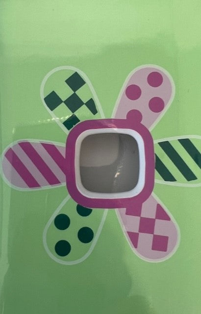 Clip On Neo Dress Up For Light Switches Green/Flower