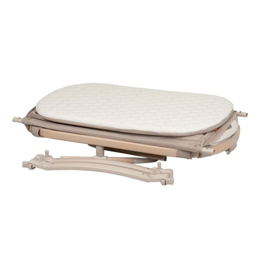 Maxi Cosi Iora Air Bedside Co-Sleeper - Classic Oat V26