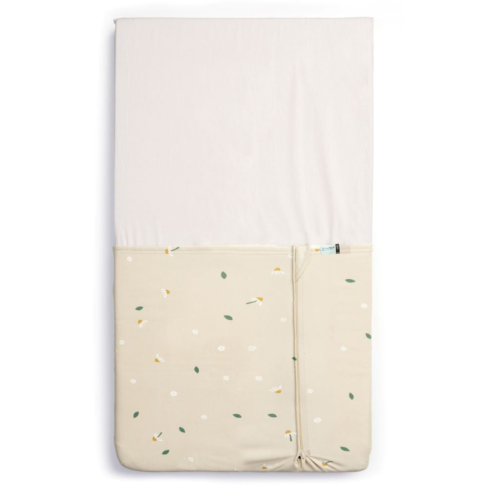 ErgoPouch Tuck Sheet - Cot - Daisy Sprinkle