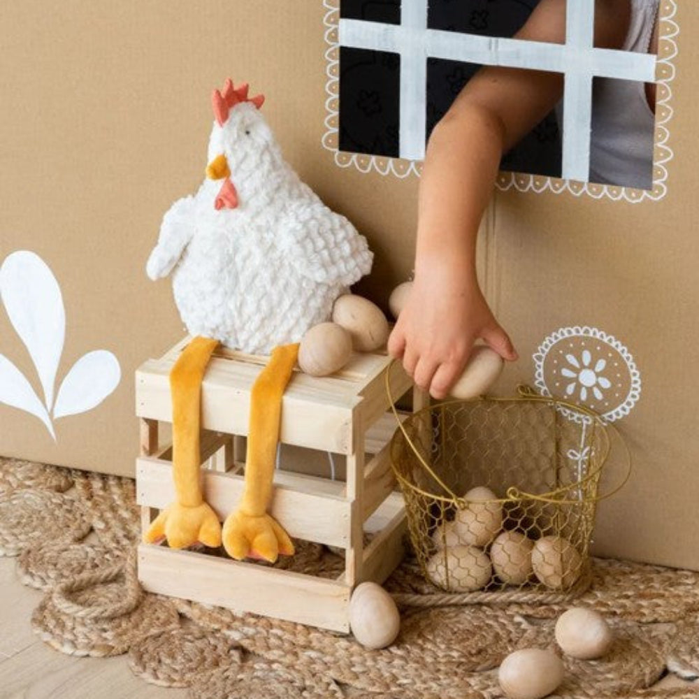 Nana Huchy Charlie the Chicken