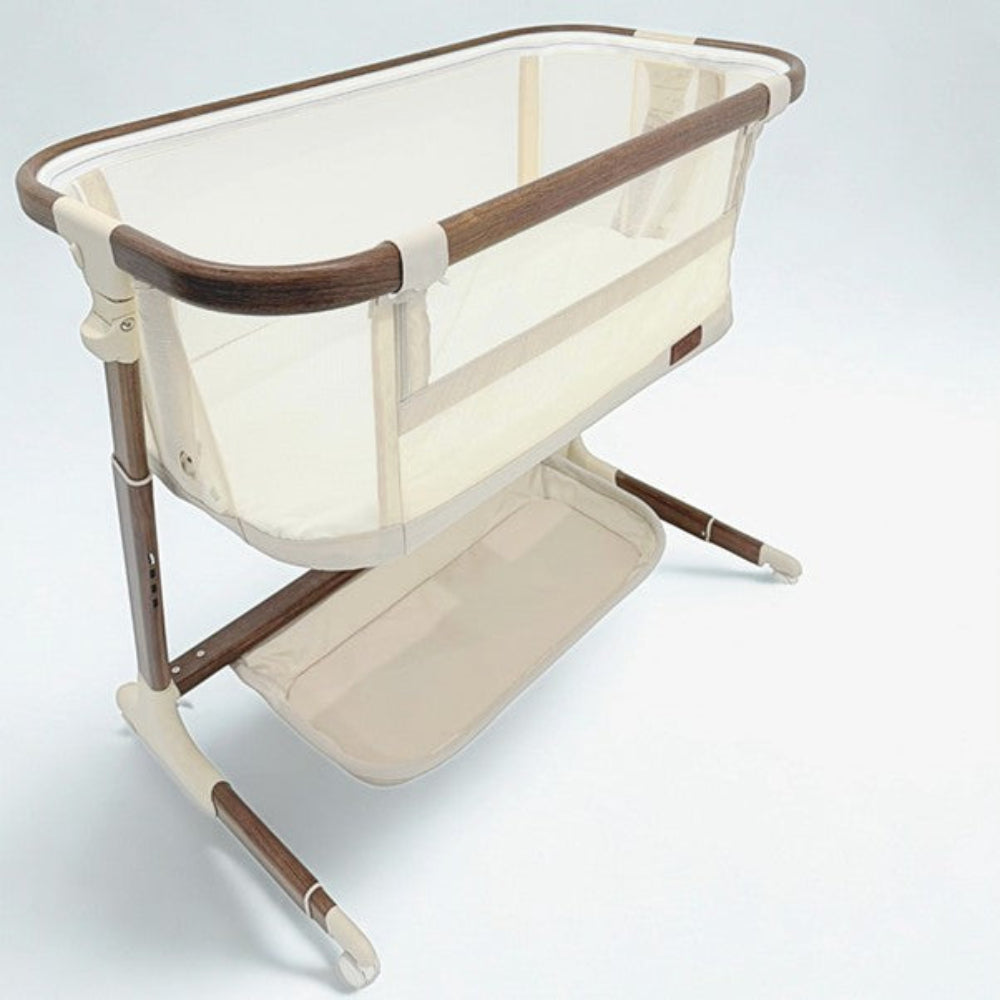 Baby Studio Dream Glider Bedside Bassinet