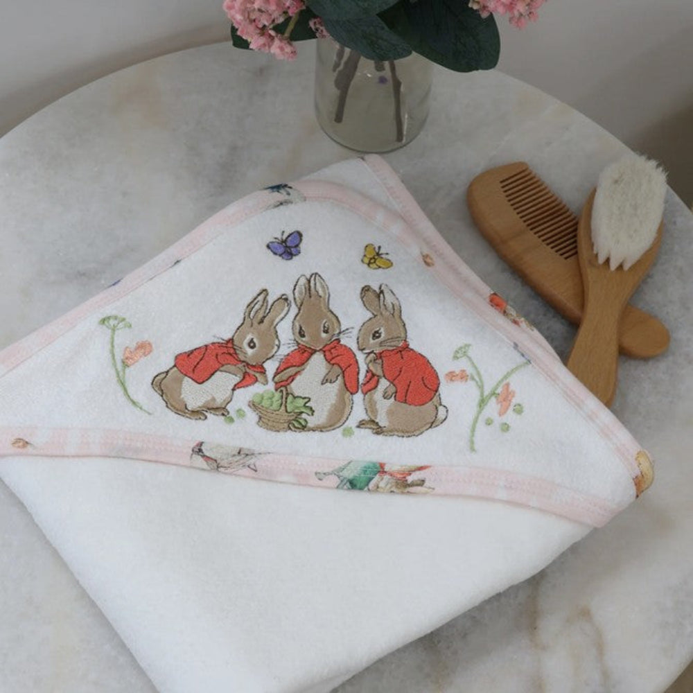 Bubba Blue Peter Rabbit Hooded Towel Flopsy Mopsy & Cottontail - Pink