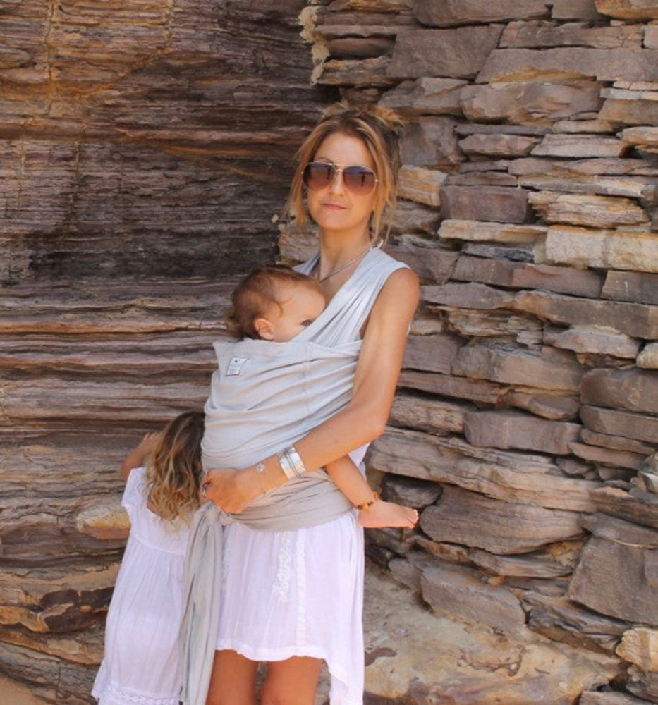 Hug a Bub Organic Pocket Wrap - Silver Grey