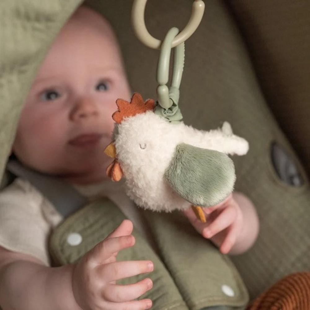 Little Dutch Pull-and-Shake Chicken - Little Farm