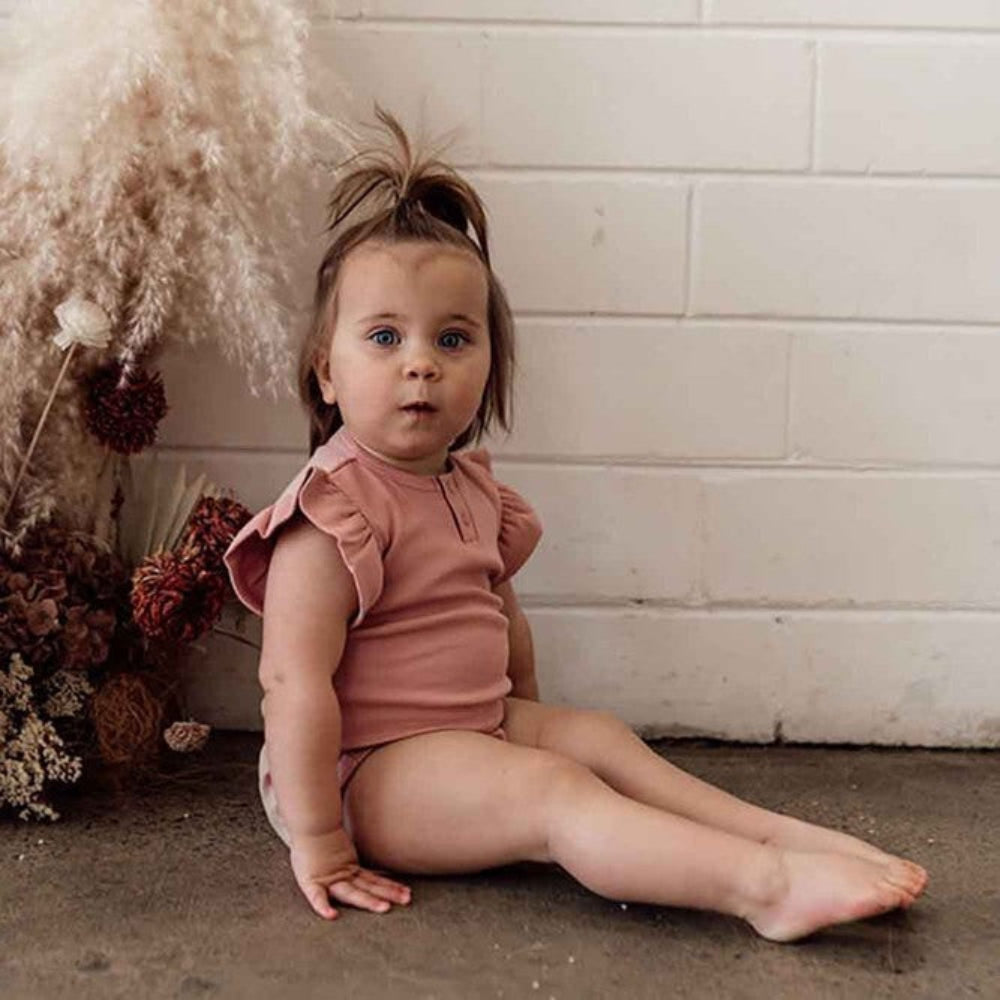 Snuggle Hunny Organic Short Sleeve Bodysuit - Rose