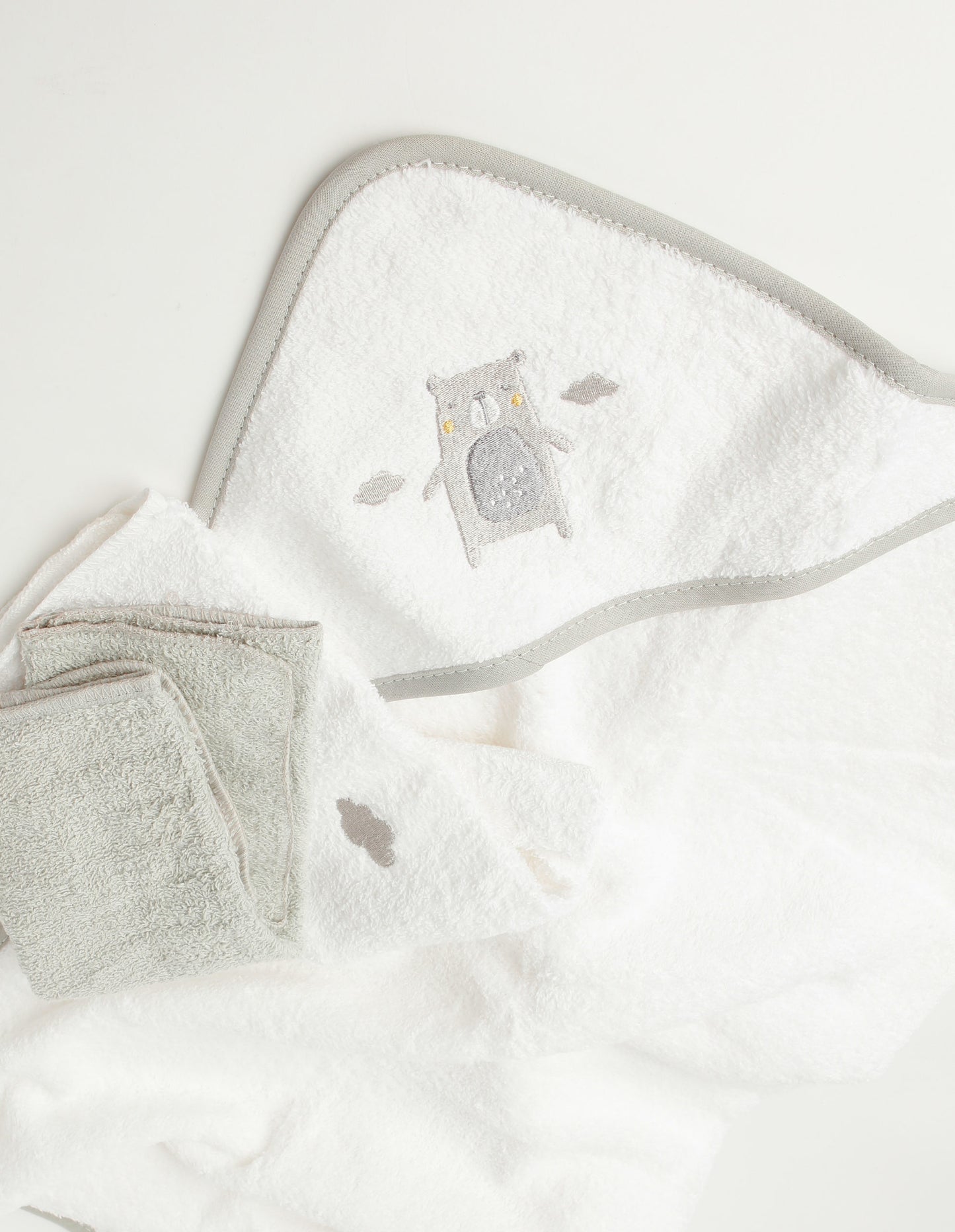 Snugtime Hooded Towel and 4 pce Washer Set